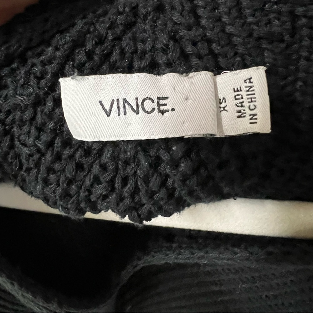 VINCE. Black Rib Knit V-Neck Sweater, XS - Picture 9 of 10